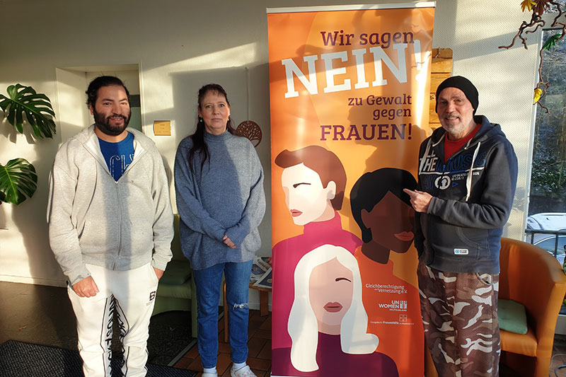 Menschen von Haus WegWende sagen: Nein zu Gewalt an Frauen! (November 2024)